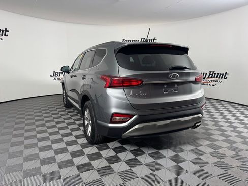 Used 2020 Hyundai Santa Fe SE w/ Cargo Package image 8