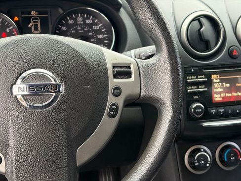 Used 2012 Nissan Rogue SV image 17