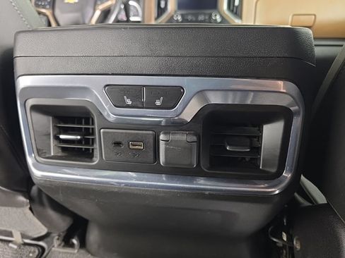 Used 2021 Chevrolet Silverado 3500 High Country AWD/4WD image 39