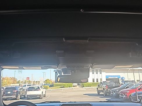 Used 2022 Ford Bronco Outer Banks w/ Sasquatch Package image 10