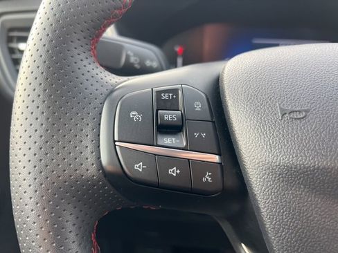 Certified 2023 Ford Escape ST-Line w/ Tech Pack #1 image 9