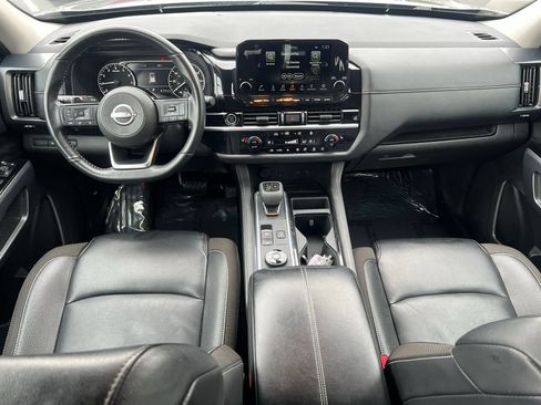 Used 2023 Nissan Pathfinder SL w/ Cargo Package AWD/4WD image 21