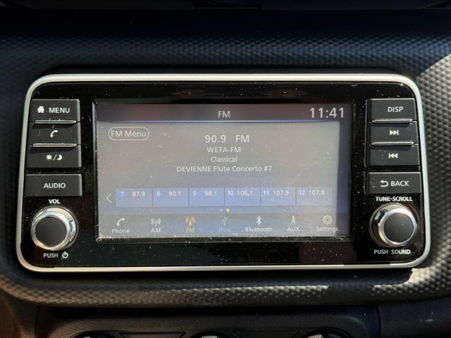 Used 2021 Nissan Kicks S FWD image 12