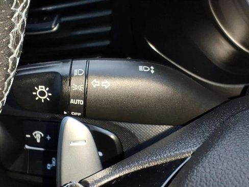 Used 2022 Hyundai Veloster N image 25