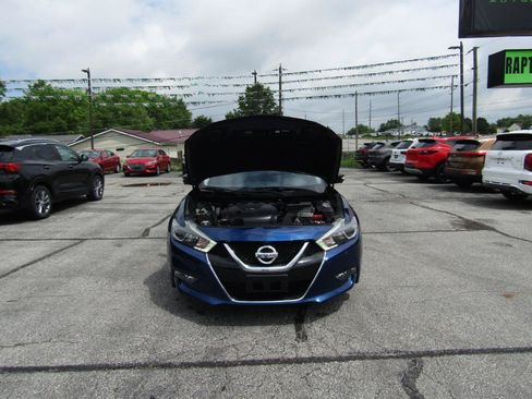 Used 2018 Nissan Maxima Platinum FWD image 25