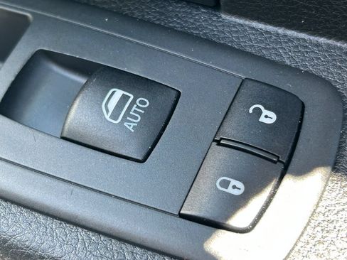Used 2019 RAM 2500 Tradesman AWD/4WD image 37