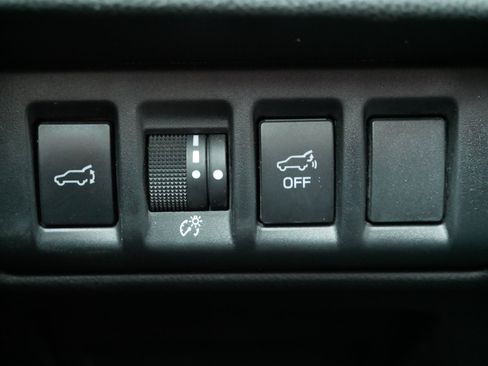 Used 2023 Subaru Outback Limited AWD/4WD image 16