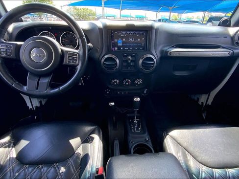 Used 2014 Jeep Wrangler Unlimited Sport w/ Quick Order Package 24S AWD/4WD image 16