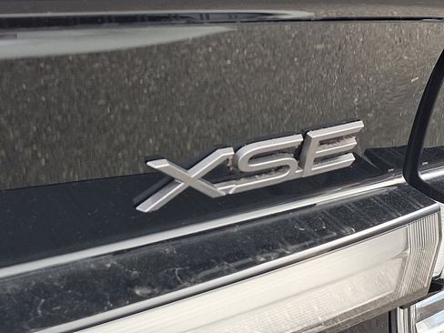 Used 2023 Toyota Prius Prime image 30