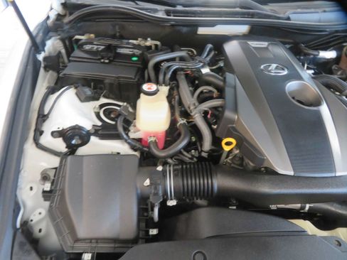 Used 2018 Lexus IS 300 w/ Accessory Package 2 RWD image 54