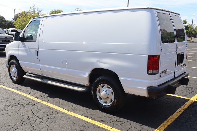 Used 2014 Ford E-250 and Econoline 250 w/ Power Group RWD image 5