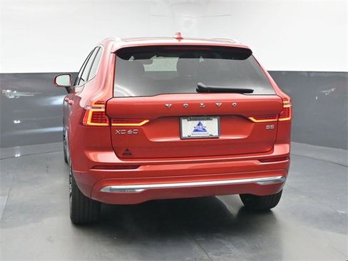 Used 2023 Volvo XC60 B5 Ultimate image 7