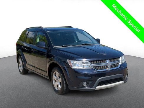 Used 2011 Dodge Journey Mainstreet FWD image 2