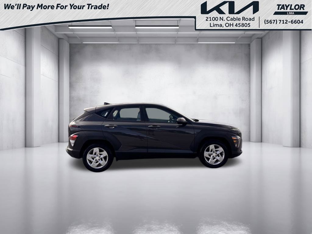 Used 2024 Hyundai Kona SE FWD image 17