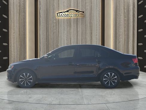 Used 2014 Volkswagen Jetta S image 4