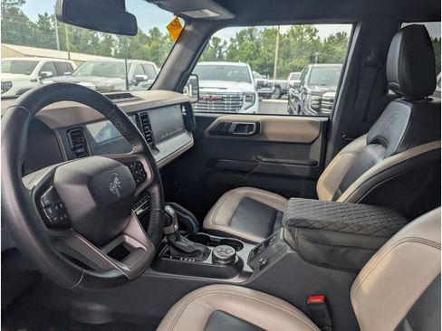 Used 2024 Ford Bronco Wildtrak AWD/4WD image 11