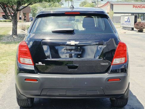 Used 2016 Chevrolet Trax LS FWD image 5