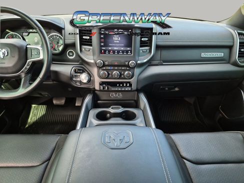 Used 2021 RAM 1500 Laramie w/ Sport Appearance Package AWD/4WD image 10