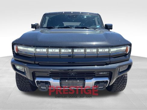 Used 2024 GMC Hummer EV 2X w/ Extreme Off-Road Package AWD/4WD image 3