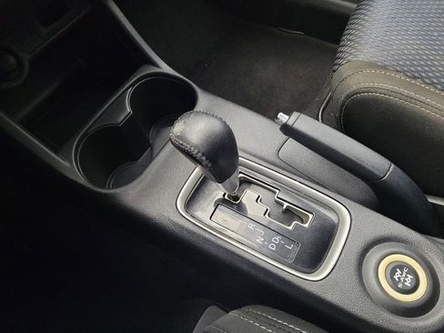 Used 2016 Mitsubishi Outlander SE AWD/4WD image 26