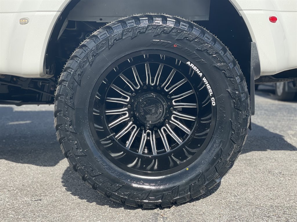 Used 2020 Ford F450 Platinum w/ FX4 Off-Road Package AWD/4WD image 37