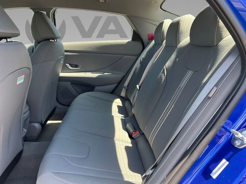 New 2025 Hyundai Elantra Sport image 11