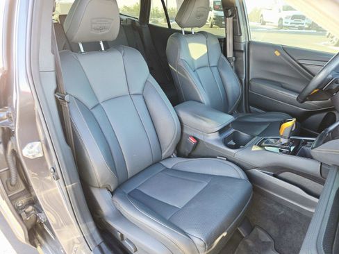 Used 2022 Subaru Outback Wilderness image 17