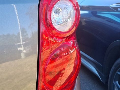 Used 2010 Chevrolet Equinox LT w/ Vehicle Interface Package image 8