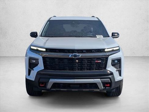 New 2026 Chevrolet Traverse Z71 w/ Enhanced Driving Package image 6