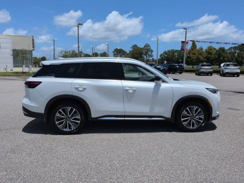 Used 2026 INFINITI QX60 Luxe w/ Cargo Package AWD/4WD image 3