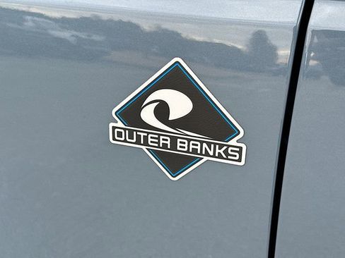 New 2025 Ford Bronco Outer Banks image 19