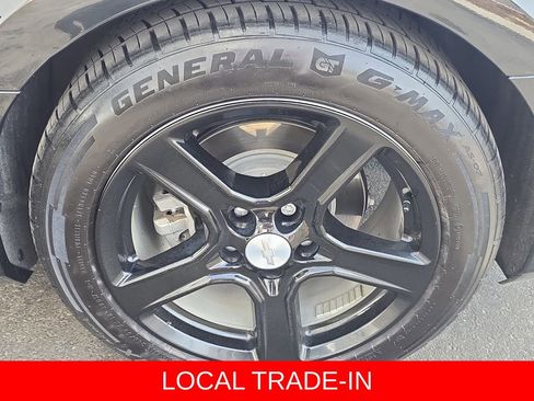 Used 2023 Chevrolet Camaro LT RWD image 31