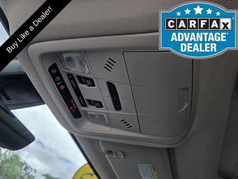 Used 2023 GMC Acadia Denali w/ Denali Ultimate Package AWD/4WD image 45