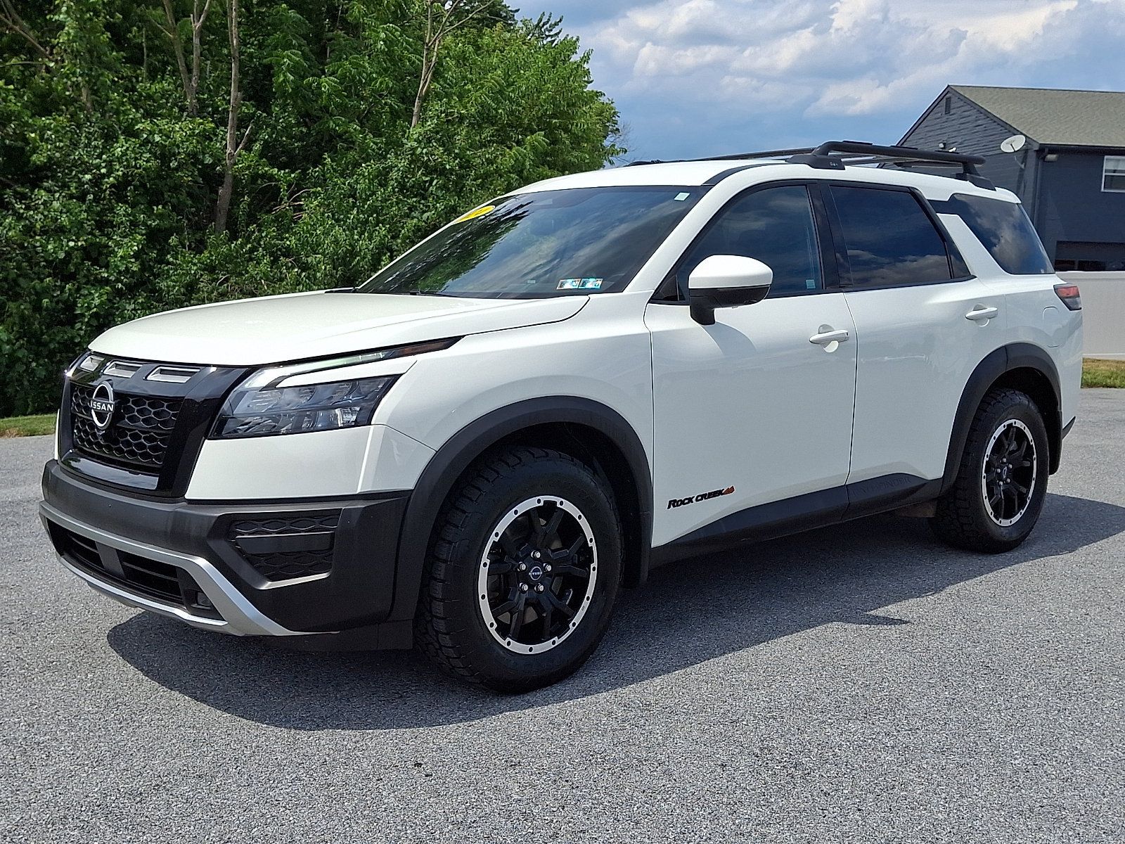 Certified 2024 Nissan Pathfinder Rock Creek AWD/4WD image 3