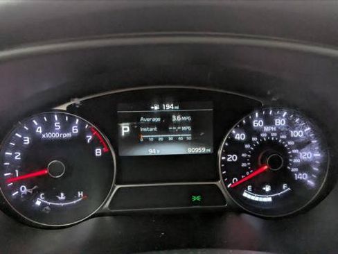 Used 2018 Kia Soul ! w/ Tech Package FWD image 24