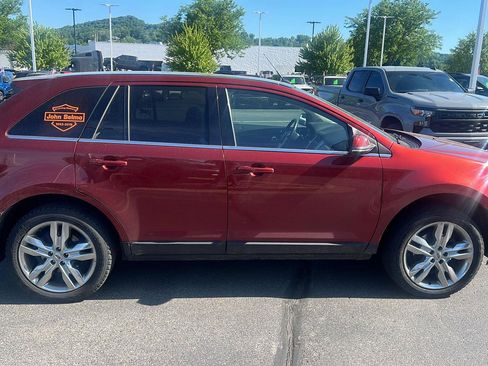 Used 2014 Ford Edge Limited w/ Equipment Group 302A AWD/4WD image 3