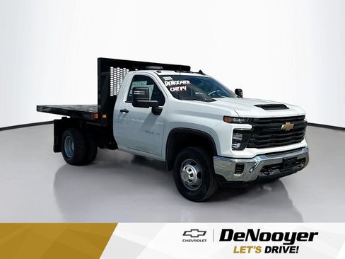 New 2026 Chevrolet Silverado 3500 W/T w/ WT Convenience Package AWD/4WD image 1