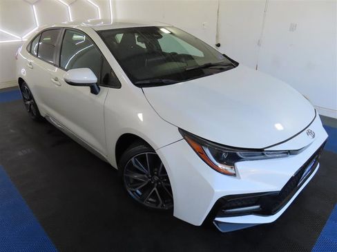 Used 2020 Toyota Corolla SE FWD image 5