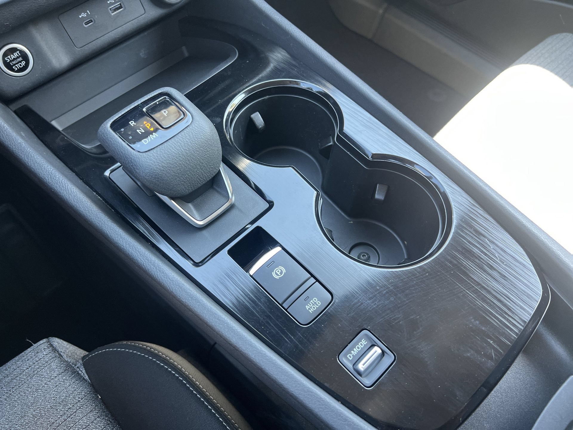 Used 2023 Nissan Rogue SV FWD image 7