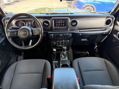 Used 2019 Jeep Wrangler Unlimited Sport S AWD/4WD image 20