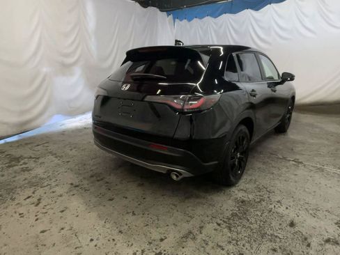 Used 2026 Honda HR-V Sport image 6