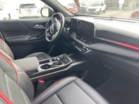 Used 2025 Chevrolet Equinox RS w/ Safety and Technology Package image 7