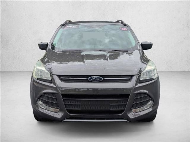 Used 2016 Ford Escape SE w/ Equipment Group 201A FWD image 2