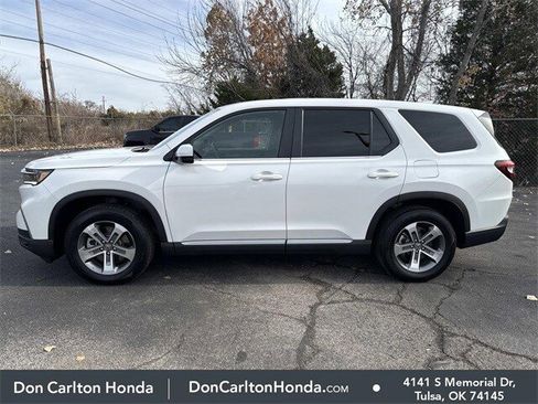 Certified 2025 Honda Pilot EX-L image 11