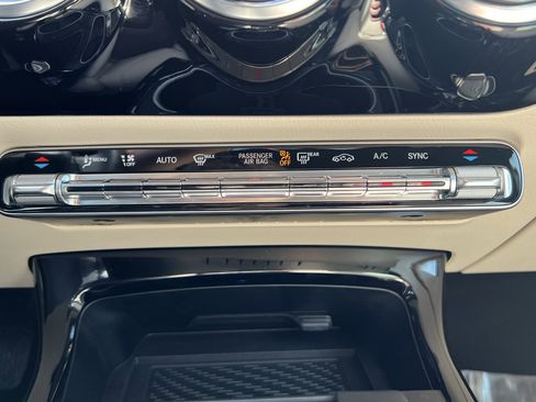 Used 2025 Mercedes-Benz CLA 250 image 29