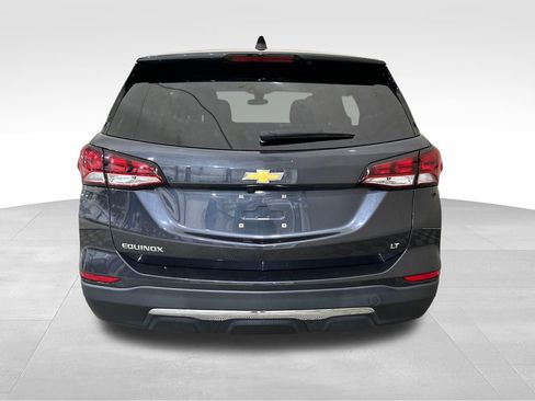 Used 2023 Chevrolet Equinox LT image 4