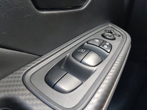 Used 2025 Nissan Versa S w/ Trunk Package FWD image 27