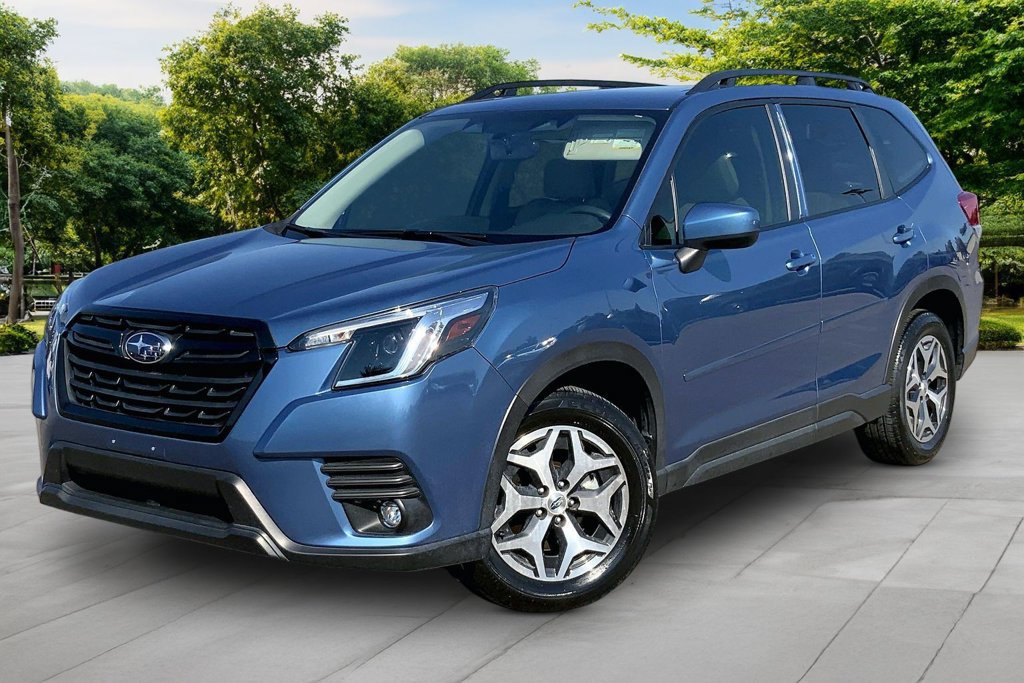 Used 2024 Subaru Forester Premium AWD/4WD image 1