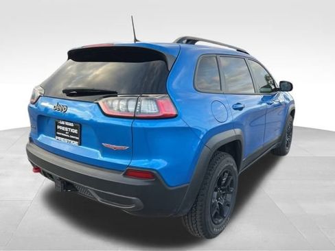 Used 2022 Jeep Cherokee Trailhawk w/ Premium Leather Package image 5