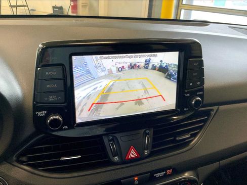 Used 2020 Hyundai Elantra GT N Line w/ Tech Package 03 FWD image 29